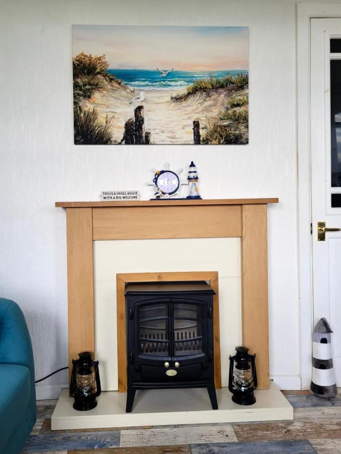 Charming 2 Bedroom Holiday Chalet Withernsea Bagian luar foto