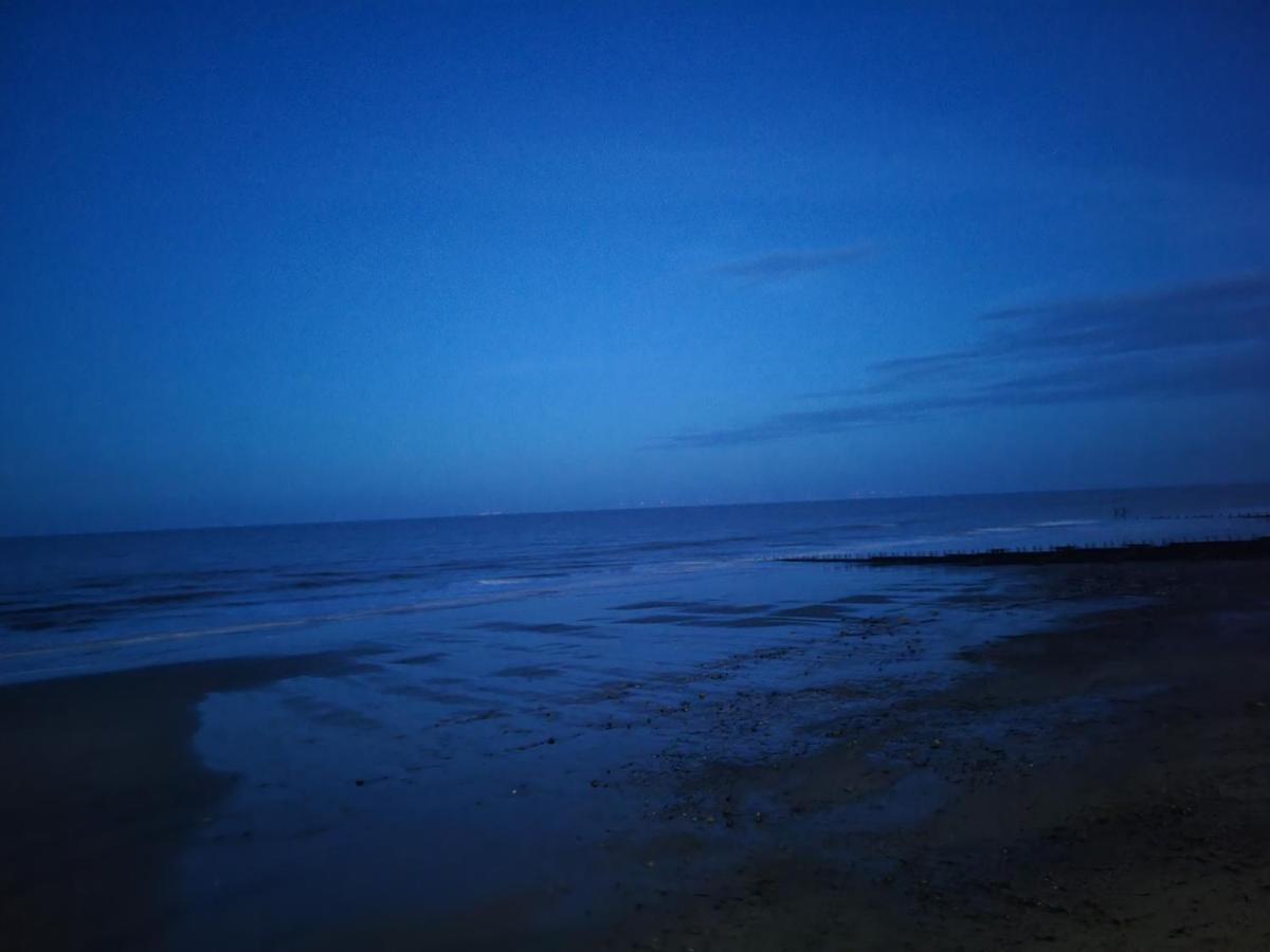 Charming 2 Bedroom Holiday Chalet Withernsea Bagian luar foto