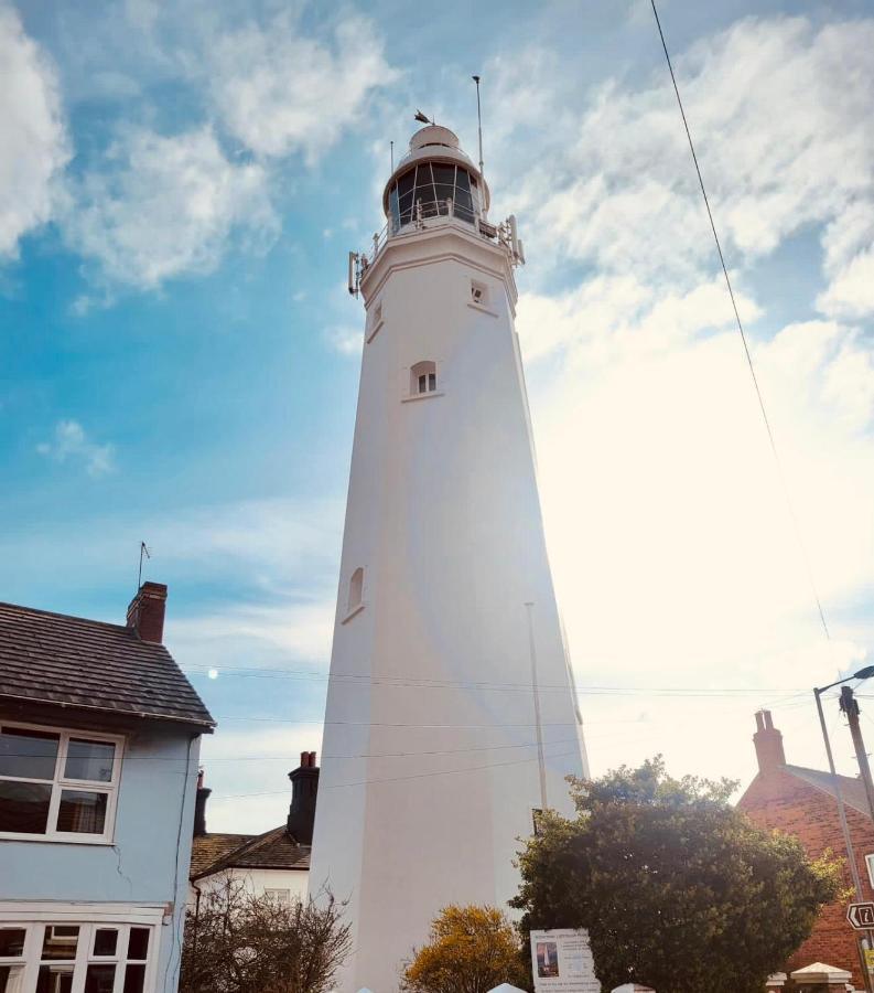 Charming 2 Bedroom Holiday Chalet Withernsea Bagian luar foto